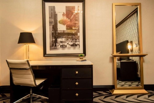 The Allegro Royal Sonesta Hotel Chicago Loop image 17